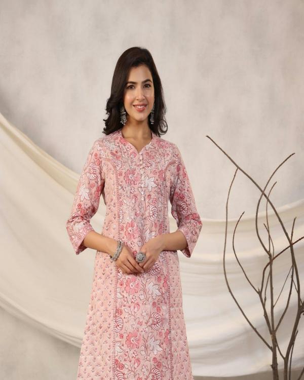 Kurti & Tops