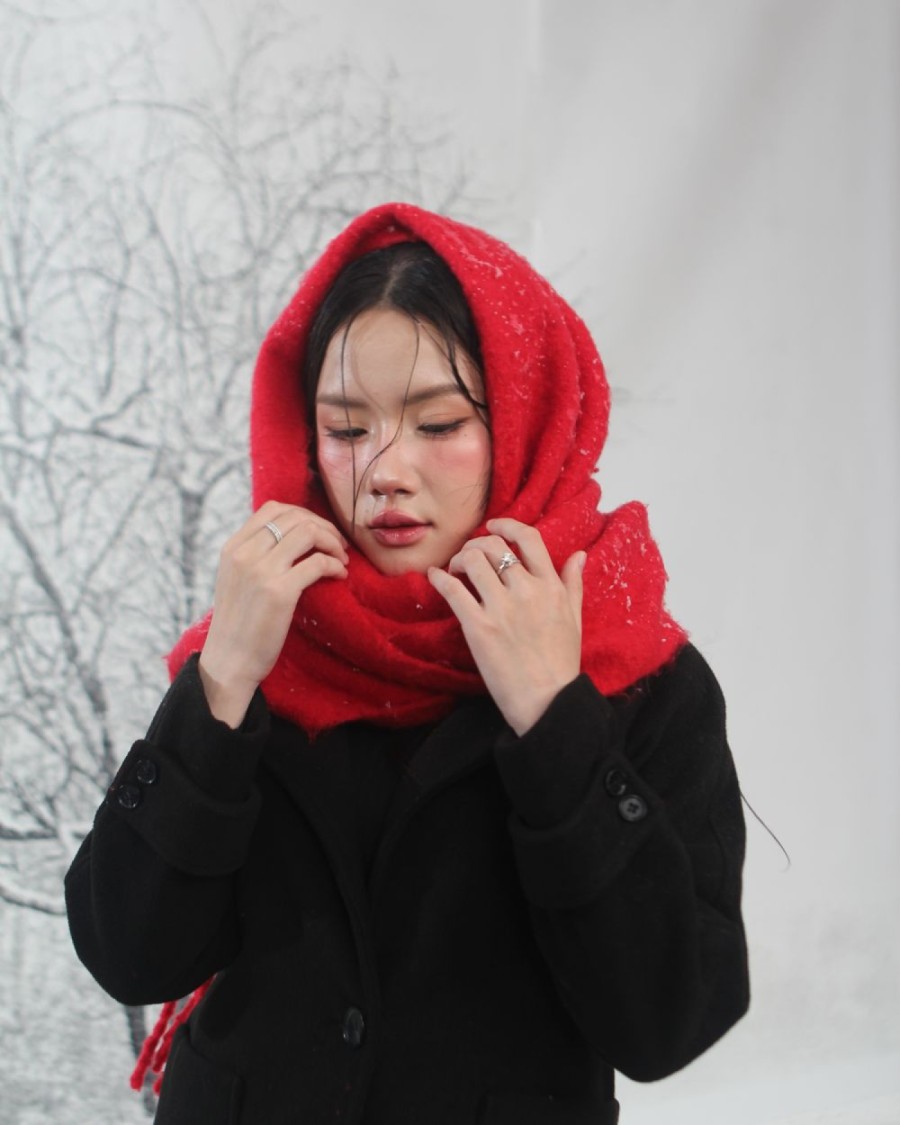 Red Winter Muffler Scarf